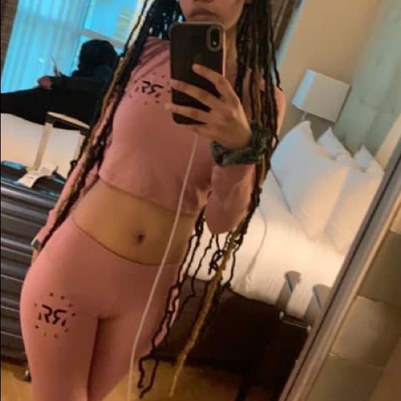 Runnin Rich - Picture 6 of 12